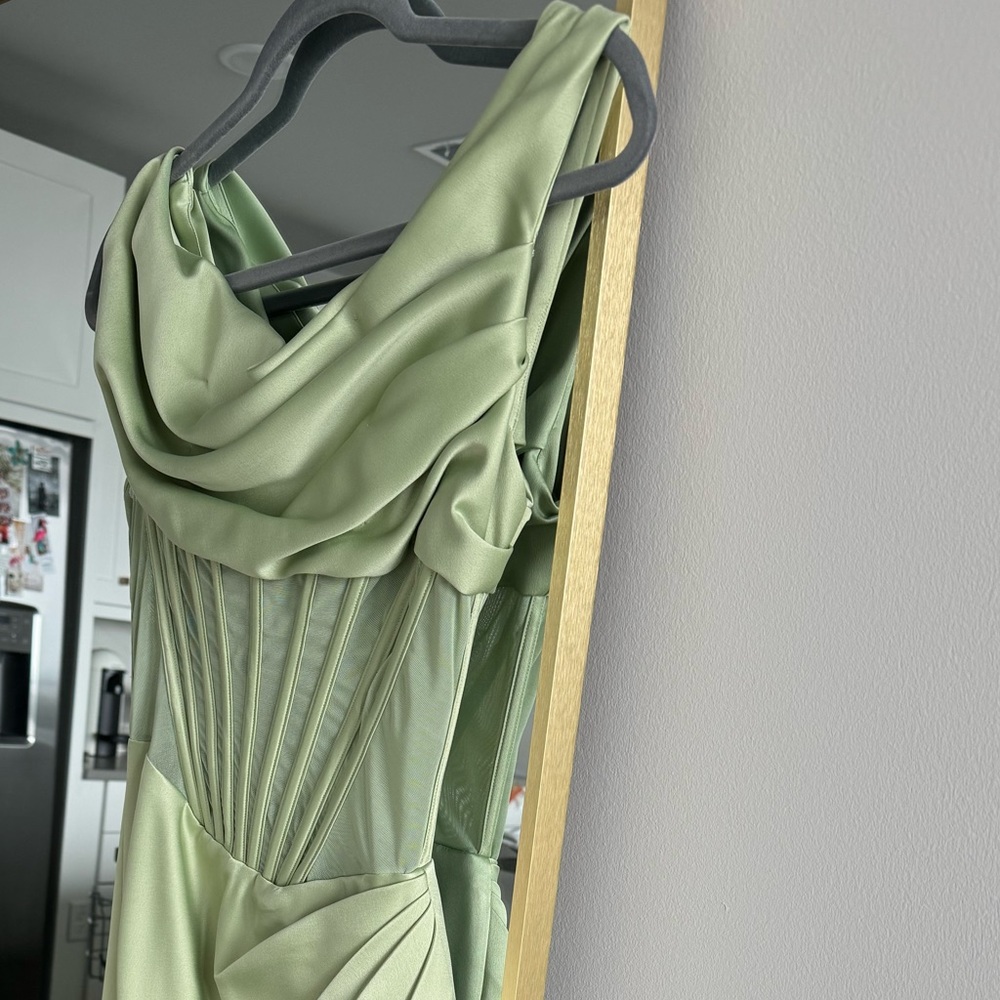 House of CB “Lulu” dress  Size Small